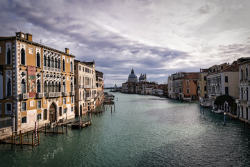 Vista dal Ponte dell'Accademia verso la Salute