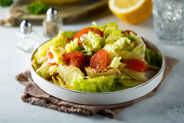 Healthy green salad with chicken