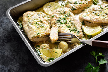 Chicken breast in creamy garlic sauce