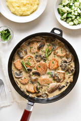 Pork medallions with mushroom sauce