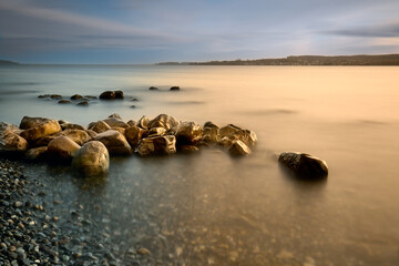 Der Bodensee im weichen Abendlicht