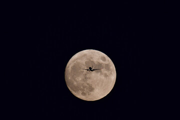 月, 空, 夜, シティ, 風景, 全部, 月光, 暗い, 空間, 光, 建築, 自然, ビル, 雲, 海, 水, 雲, 黒, イラスト, 惑星, 月の, 天文学, 星, 太陽、満月、moonrise, 飛行機