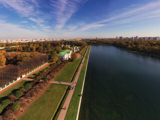 Fototapeta na wymiar panoramic view of the museum and park complex Kuskovo in early autumn in Moscow from a drone height 