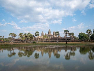 Fototapeta na wymiar Angkor Wat ancient civilization in Cambodia