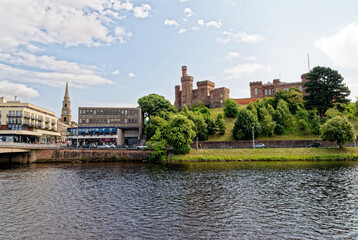 Naklejka premium Inverness Castle and Sheriff Court from the banks of the River Ness - Highlands of Scotland - United Kingdom