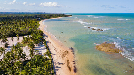 Fototapeta na wymiar Arraial D'ajuda - Aerial view of Pescadores beach - Beach in Arraial D'ajuda, Porto Seguro, Bahia