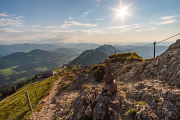 Obraz premium Sunset hike to the Hochgrat on the Nagelfluhkette near Oberstaufen