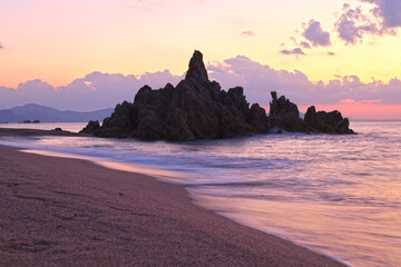 夕暮れの水晶浜（福井県）