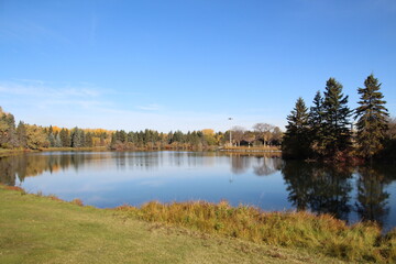 Fototapeta na wymiar Autumn Day In The Park, William Hawrelak Park, Edmonton, Alberta