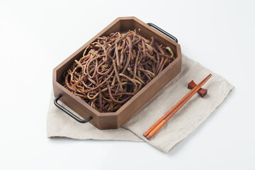 고사리,나물,누끼,반찬,사람없음,사진,실내,오브젝트,요리,음식,컨셉