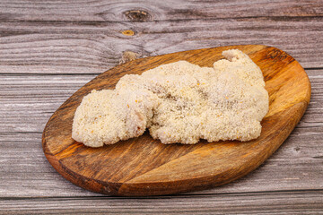 Raw meat schnitzel for roast