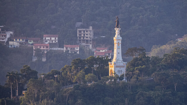 Photo with the Basilica of Our Lady Help of Christians (Bas&iacute;lica de Nossa Senhora Auxiliadora), one of the largest in Niter&oacute;i, Rio de Janeiro, Brazil