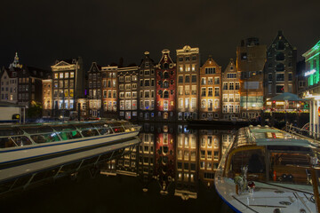 Fototapeta na wymiar Amsterdam by night...
