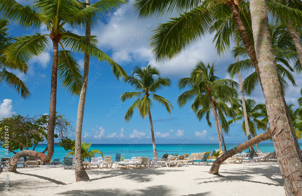 Sticker Beautiful seascape. Saona Island and the Caribbean Sea.