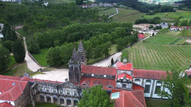 Mosteiro de Pombeiro. Felgueiras, Portugal, vista a&eacute;rea da fachada sul do claustro