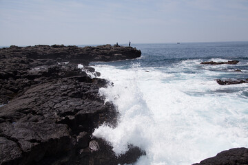 Naklejka premium 제두도,한국,섬,낮,바다,바닷가,시원함,실외,자연,제주도,파도,파란색,풍경,하늘