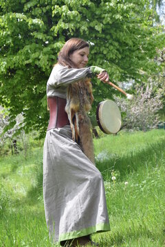 Viking Drummer 
