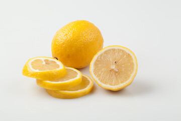 레몬,비타민,고해상,과일,노란색,누끼,단면,사람없음,신맛,신선,음식,잎,클로즈업