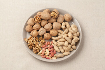 밤,잣,땅콩,호두,건강식품,견과류,고해상,다수,단면,백그라운드,사람없음,실내,오브젝트,음식,절단