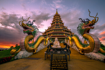 Fototapeta na wymiar Wat Hyua Pla Kang, Chinese temple in Chiang Rai Thailand, This is the most popular temple in Chiang Rai.