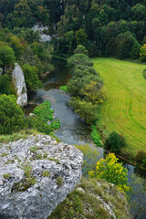 Fototapeta na wymiar Naturpark Obere Donau; Blick ins Donautal bei Inzigkofen; Baden Württemberg, Deutschland