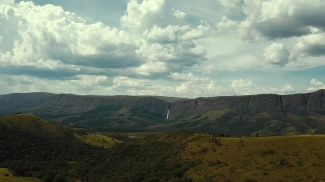 Relaxing aerial view of a waterfall in the interior of Brazil.
Casca D'anta waterfall in Serra da Canastra.