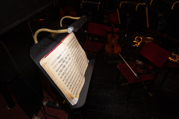 orchestra music stand with notes