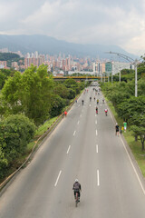Cicloruta avenida medellin Colombia