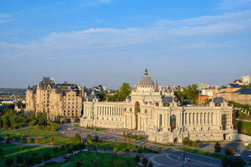 Obraz premium View of the Palace of Farmers and the park in front of it in Kazan, Russia