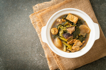 Chinese vegetable stew  with tofu or mixture of vegetables soup