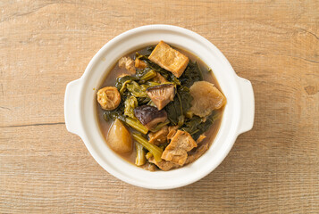 Chinese vegetable stew  with tofu or mixture of vegetables soup