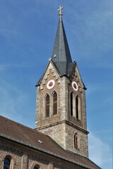 Fototapeta na wymiar Turm der St.-Jakobus-Kirche in Schifferstadt