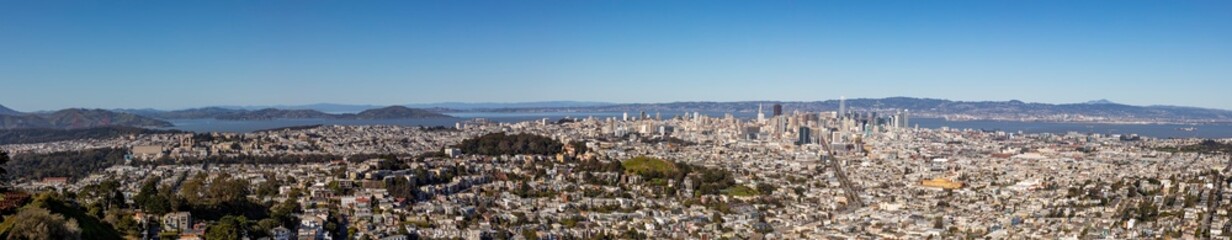 Fototapeta na wymiar view to skyline of San Francisco