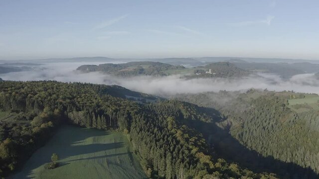 Panorama Luftbildvideo Raw Video D-Log 10Bit Drohnenvideo Gerolstein Kasselburg Eifel Pelm 