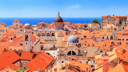 Fototapeta na wymiar Coastal summer landscape - view of the Old Town of Dubrovnik on the Adriatic coast of Croatia