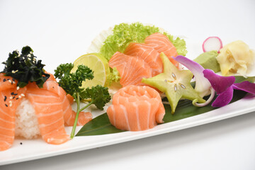Chirashi salmone