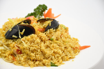 Riso al curry misto mare