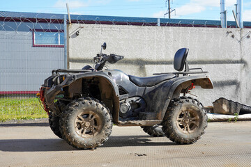 Photo of an ATV in the street © Dzmitry