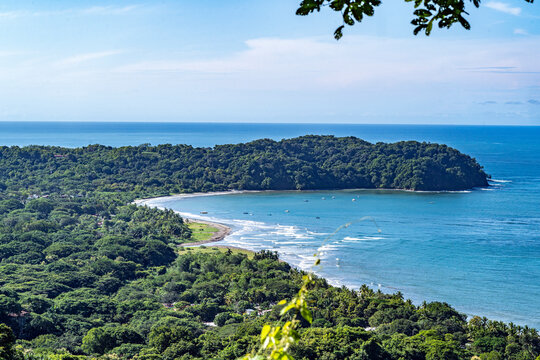 Meer in Costa Rica - Aussicht mit Insel