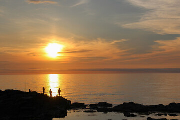 Fototapeta premium 夕陽に輝く海 