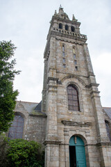 Fototapeta na wymiar Plourin-les-Morlaix. Clocher de l'église Notre-Dame. Finistère. Bretagne 