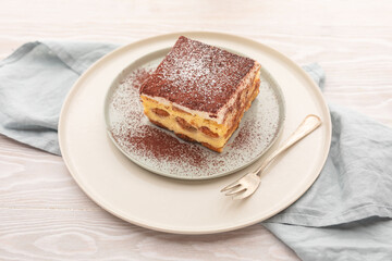 piece of cheesecake, tiramisu