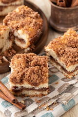 Cinnamon crumb coffee cake
