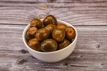 Marinated feijoa in the bowl