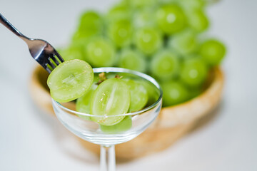 Shine Muscat Japanese favorite autumn fruits