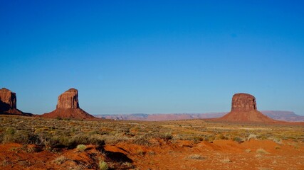 Monument Vally,Mitchelle Butte.Wide.
Monument Valley on the American Indian Reservation near Utah and Arizona in the western United States.
Mitchelle Butte in the morning sun.