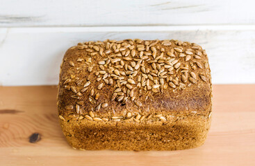 Whole Grain Bread with sunflower seeds