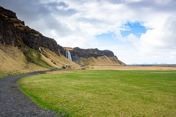Fototapeta na wymiar Seljalandsfoss, in the southern region of Iceland