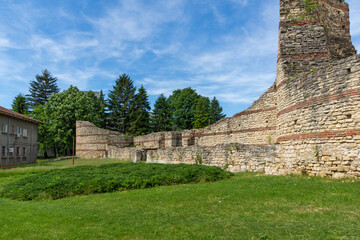 Fototapeta na wymiar Ruins of Roman Fortress Castra Martis in town of Kula, Bulgaria