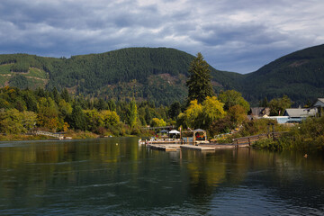 Fototapeta na wymiar Boat dock, Lake Cowichan, Vancouver Island, British Colombia